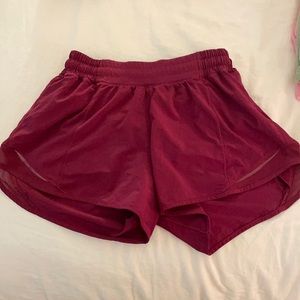 Lulu Lemon Hotty Hot Tall 4” Shorts